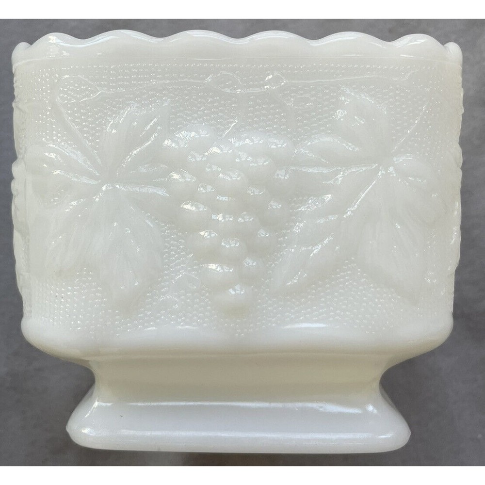 Vtg Anchor Hocking Milk Glass Square Planter Grape Leaf Pattern 8